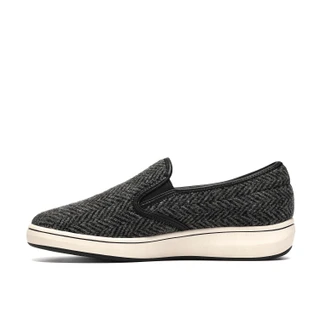 Thumbnail 3: Clarks Women's BreezeSky Zoe Slip On Shoes 