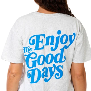 Thumbnail 2: Vintage threadz Juniors' Puff Graphic Boyfriend Tee 