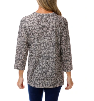 Thumbnail 2: BOBEAU Women's 3/4 Sleeve Whip Stitch Top 