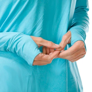 Thumbnail 2: Salt Life Women's Long Patch Sleeve Logo Hoodie Shirt  