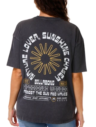 Thumbnail 1: BILLABONG Juniors' Short Sleeve Sunshine Chaser Tee  