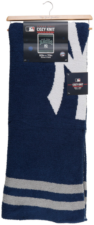 Thumbnail 1: New York Yankees 60x70 Cozy Knit Blanket 