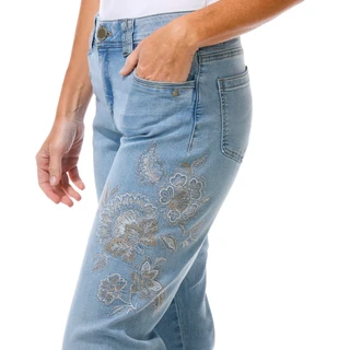 Thumbnail 2: Democracy Women's Petite Slim Straight Floral Embroidered Jeans  