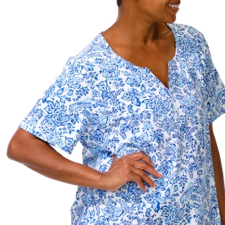 Thumbnail 4: Coral Bay Plus Split Henley Lilly Blooms Print Tee 