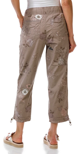 Thumbnail 3: Democracy Women's Drawstring Waist Pull On Floral Print Capris  