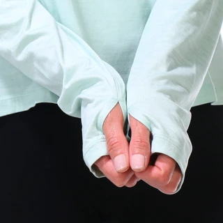 Thumbnail 3: Reebok Women's Long Sleeve Glow Top  