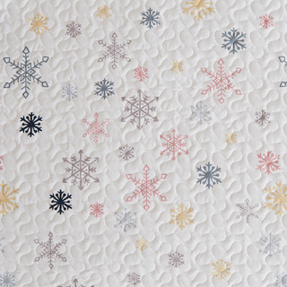 Thumbnail 4: AVANTI Avanti Folk Trees Reversible Quilt Set 