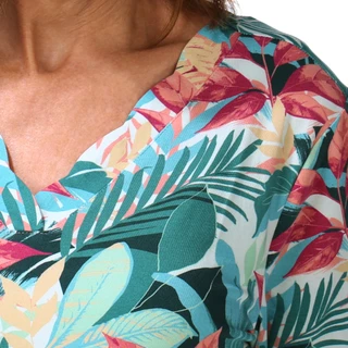 Thumbnail 2: Coral Bay Women's 3/4 Sleeve Printed Scalloped V Neck Top 