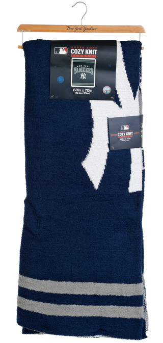 Thumbnail 1: New York Yankees 60x70 Supersoft MLB Yankees Throw Blanket 