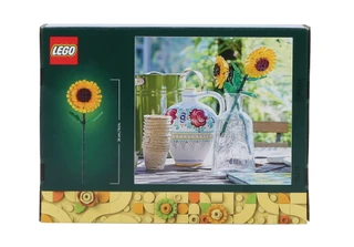 Thumbnail 2: LEGO 191 Pc Sunflowers Lego Set 