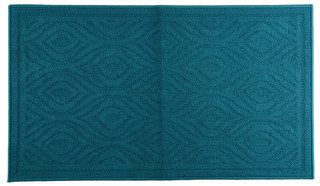 Thumbnail 1: BCBG Washable Accent Rug - 26" x 45" 