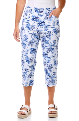 Thumbnail 1: Coral Bay Women's 21 In. Printed Capris 