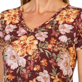 Thumbnail 3: Blue Sol Women's Petite Short Sleeve Floral Print Luxey Tee  