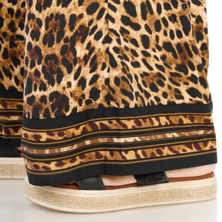 Thumbnail 2: Nicole Miller Women's Petite Animal Print Wide Leg Pull On Pants  