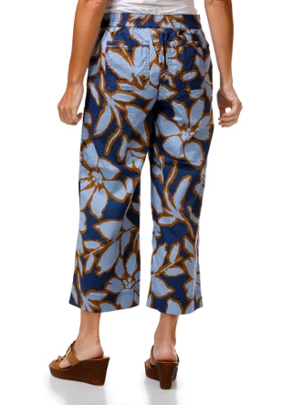 Thumbnail 3: Democracy Women's Poplin Wide Crop Capris 
