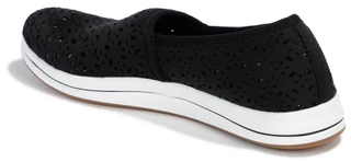 Thumbnail 2: Clarks Women's Breeze Lily Slip On Shoes 