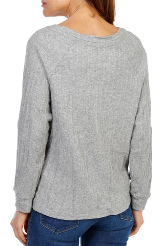 Thumbnail 2: Parallel Skies Women's Long Sleeve Button Shoulder Cable Top 