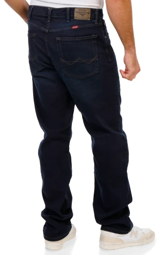 Thumbnail 2: Wrangler Men's Straight Fit Jeans 