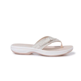 Thumbnail 3: Clarks Women's Cloudstepper Toe-Post Thong Sandals  