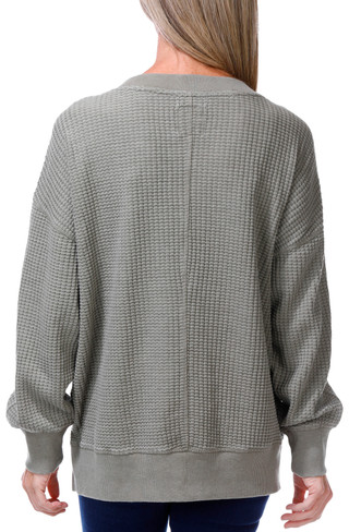 Thumbnail 2: C&C California Women's Long Sleeve Waffle Knit V Neck Sweater 