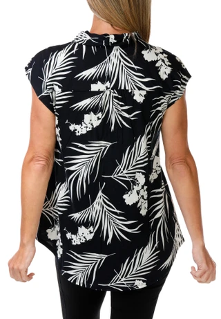 Thumbnail 2: Grace Women's Sleeveless Floral Print Top  