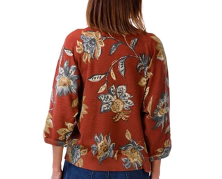 Thumbnail 2: Democracy Women's 3/4 Sleeve Printed Dolman Sweater 