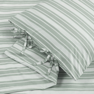 Thumbnail 6: FARMHOUSE The Farmhouse by Rachel Ashwell Ticking Stripe Comforter Set 