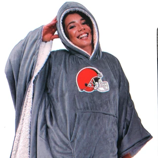 Thumbnail 2: CLEVELAND BROWNS 60x80 Deluxe Plush Wearable Team Throw with Snaps 