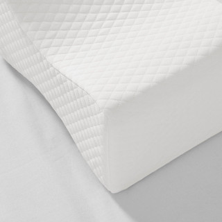 Thumbnail 6: WHITE