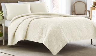 Thumbnail 4: Laura Ashley Laura Ashley Felicity Mini Quilt Set 
