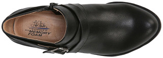 Thumbnail 2: BLACK