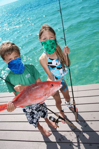 Thumbnail 4: Flying Fisherman Flying Fisherman Kids Shark Camo Sunbandit Jr Face Mask 