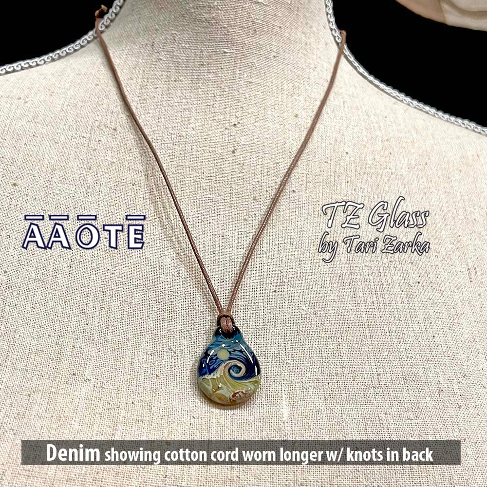 Beaches TZ Glass Necklace