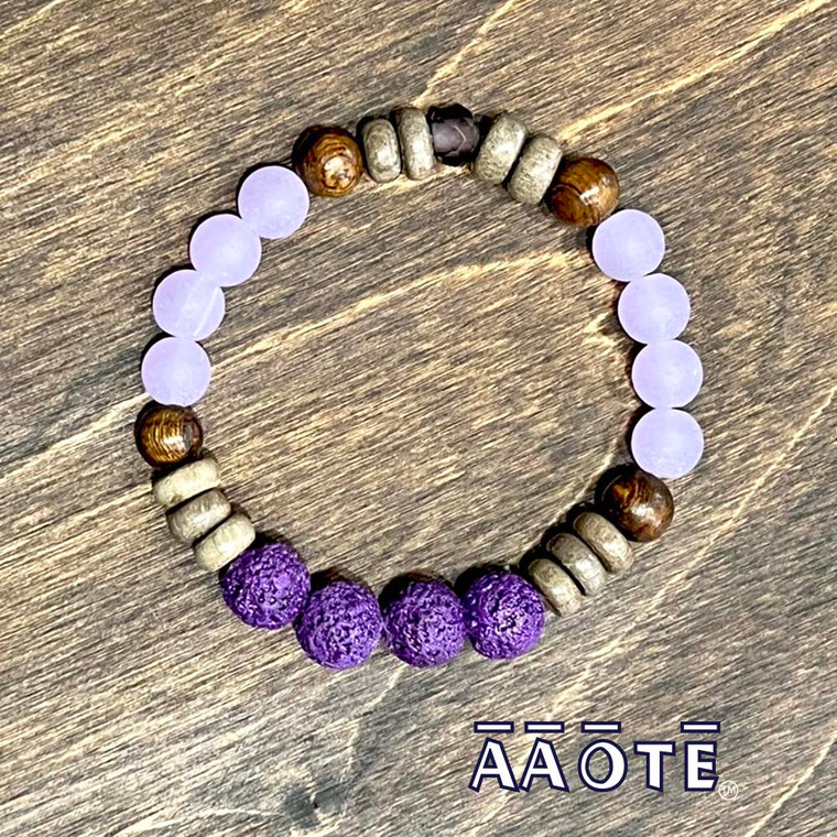 Bring color and aromatherapy into your day with our lava diffuser beaded stretch bracelet. This metal-free design includes lava, wood, and glass beads. Simply apply a few drops of essential oil to the porous lava beads to enjoy aromatherapy all day long.