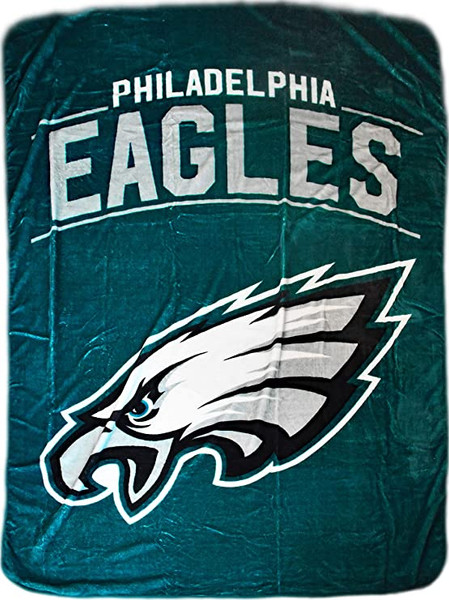 Philadelphia Eagles 60" x 80" Supersized Supersoft Royal Plush Raschel Blanket