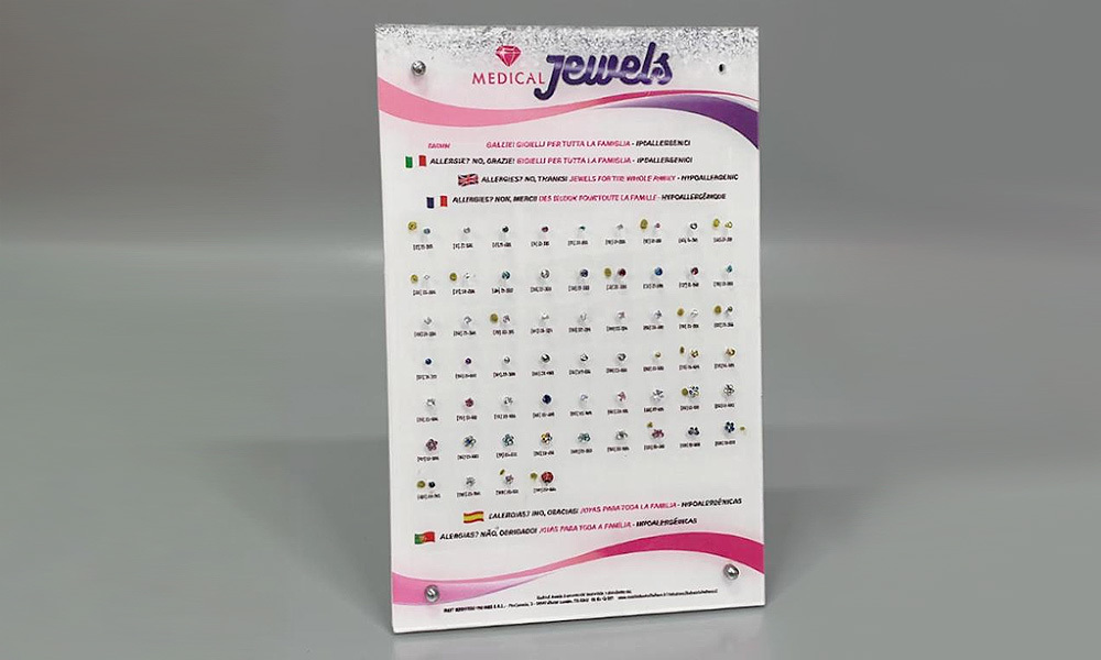 Pendientes Medical Jewels en Farmacia Outeda, en Huelva
