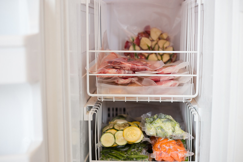 Prevent freezer burn and lock in freshness