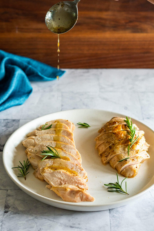 https://cdn11.bigcommerce.com/s-kahlmwh/images/stencil/832x750/uploaded_images/sous-vide-chicken-breast-20-683x1024.jpeg?t=1623775046