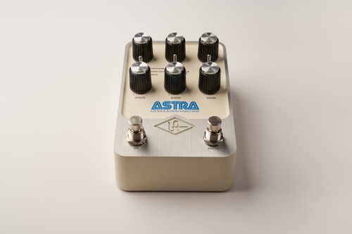 UA UAFX Astra Modulation Machine Stereo Effects Pedal