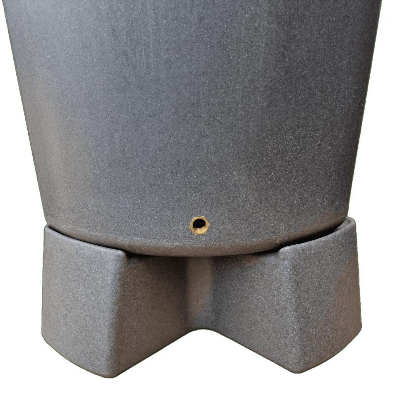 Close up of the brass connection point for a 3/4" tap. Comes with hoselock compatible tap (not shown).