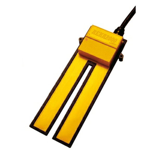 Capacitive Liquid Level Regulator for Small Tanks 12-24v for off-grid installations. Capacitive Liquid Level Regulator for Small Tanks 12-24v for off-grid installations.