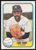 Luis Tiant Autographed 1981 Fleer Card #82 New York Yankees SKU #265052