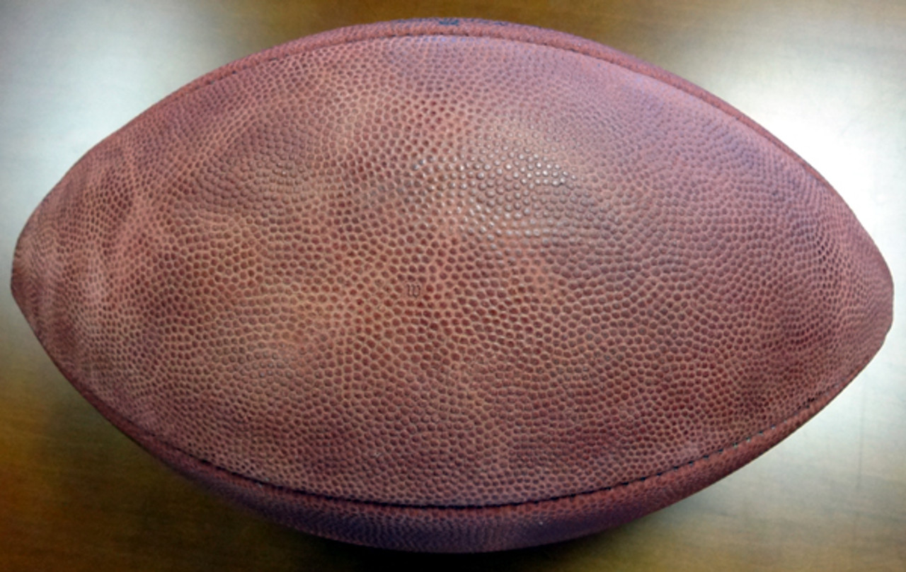 RUSSELL WIlSON　ラッセル ウイルソン　直筆サイン　AUTO　NFL Russell Wilson Autographed Official NFL Wilson Football