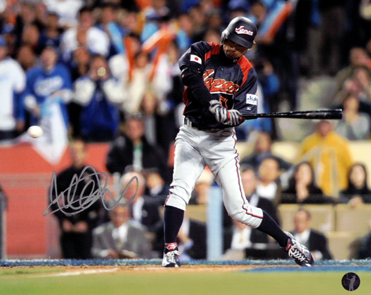 Ichiro Suzuki Autographed 8x10 Photo WBC Japan IS Holo Stock #76025