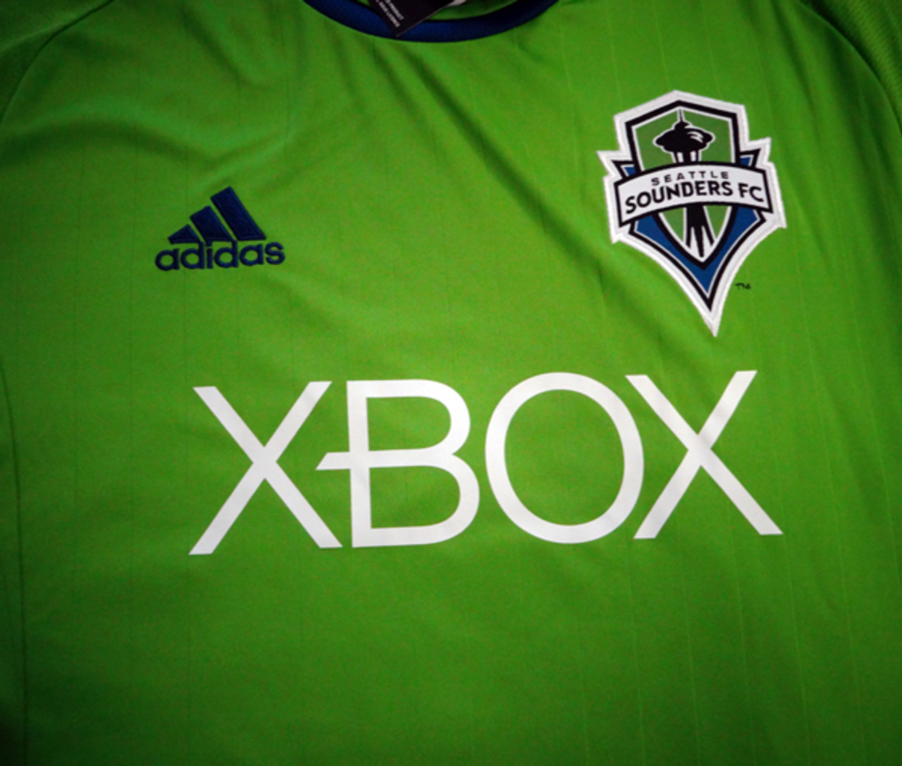 adidas Men's-MLS Player Name and Number T-Shirt-Clint Dempsey #2-Seattle  Sounders-XBOX-Medium 