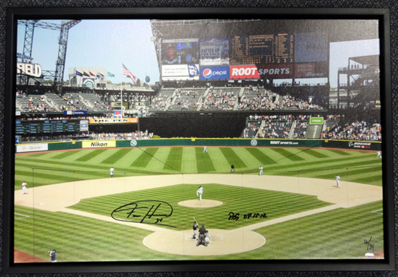 Felix Hernandez Autographed Framed 16x20 Photo Seattle Mariners