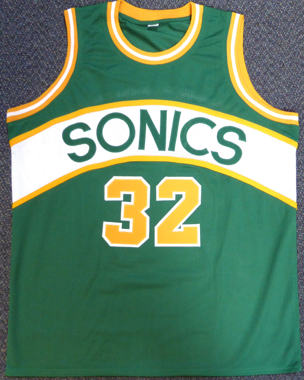 Seattle Supersonics Downtown Fred Brown Autographed Green Jersey MCS Holo  Stock #200289 - Mill Creek Sports