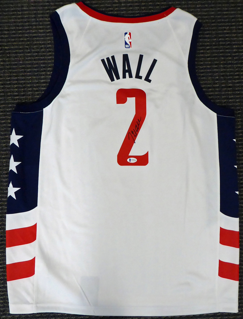 Washington Wizards John Wall Autographed White Nike Swingman Jersey Size XL  Beckett BAS Stock #182244 - Mill Creek Sports