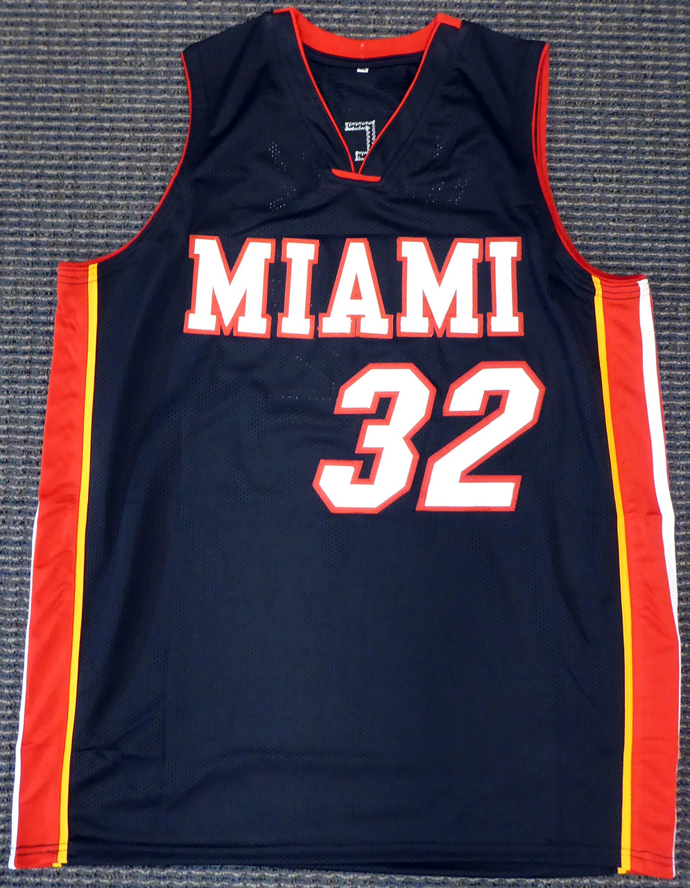 Miami Heat: Shaquille O'Neal 2000's Graphic Majestic Fan Jersey (S