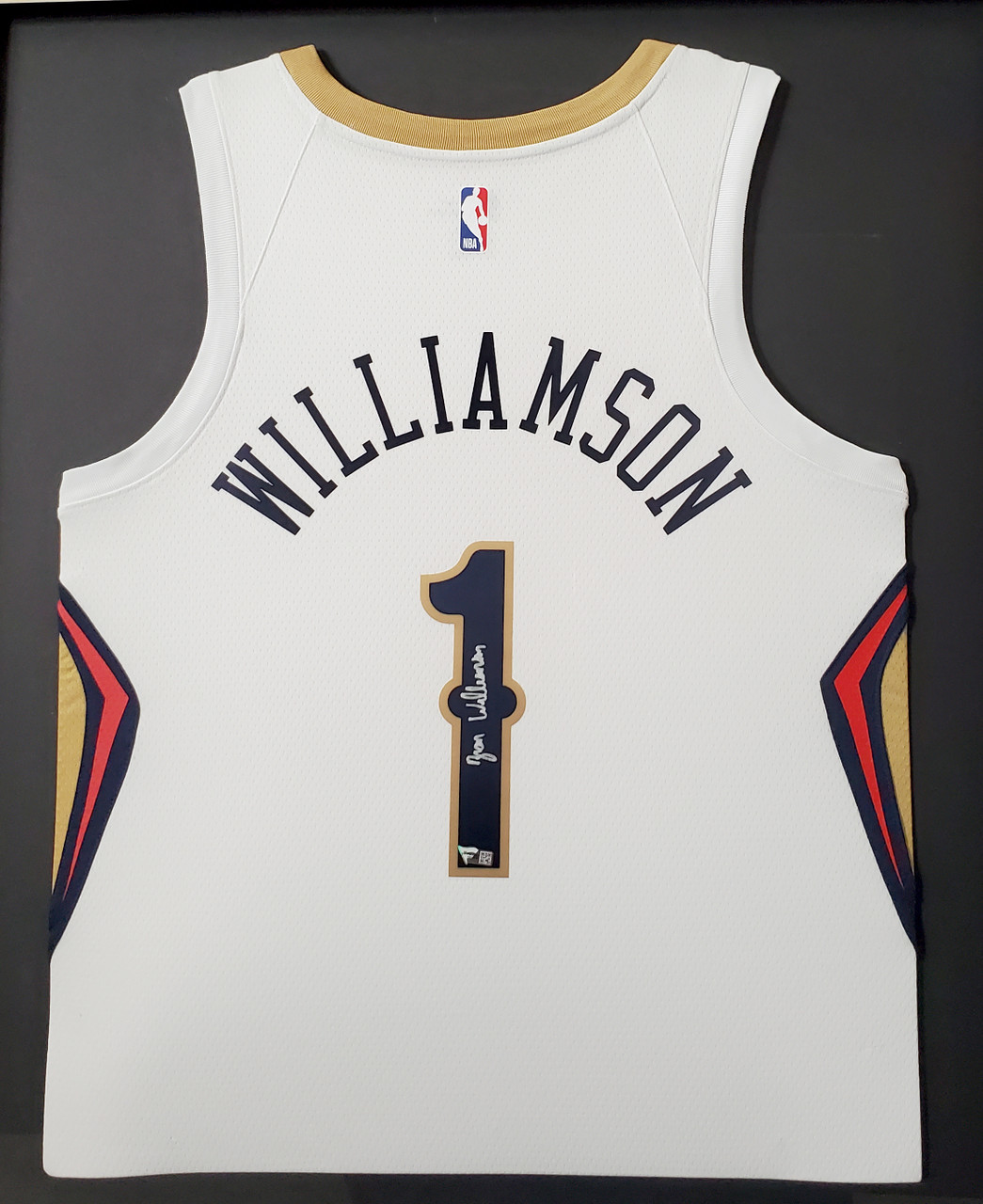 Zion williamson hot sale signed jersey